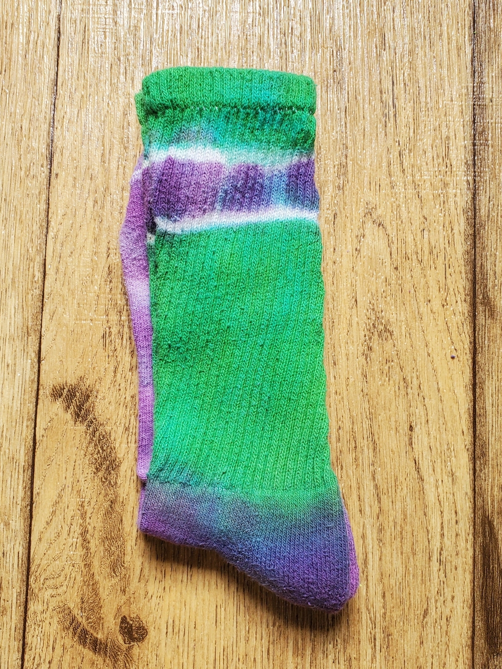 Gildan Green and Purple Crew Socks